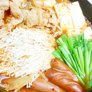 キムチの素de❤チョリソ―とニラと豆腐の鍋❤